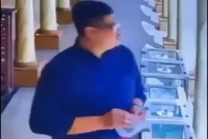 Video Pria Pasang QRIS di Kotak Amal Masjid Kini Ramai Warganet